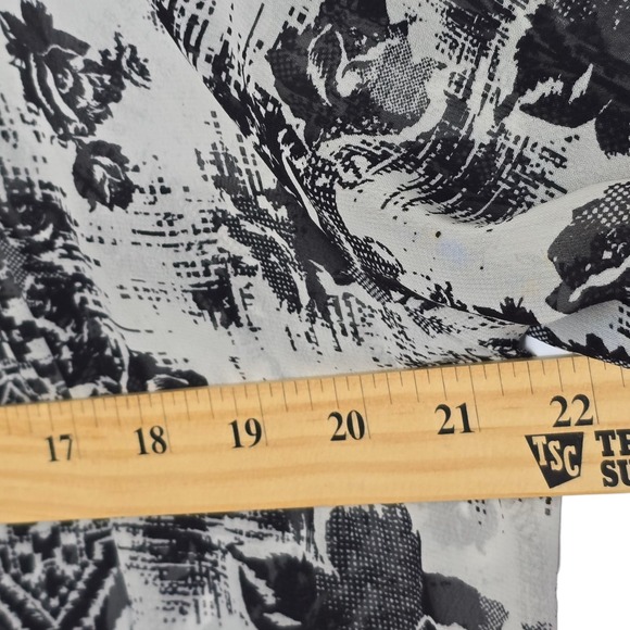 Figueroa & Flower by Anthropologie Blouse Womens Large Boho Top Flowy Geometric - Picture 8 of 10